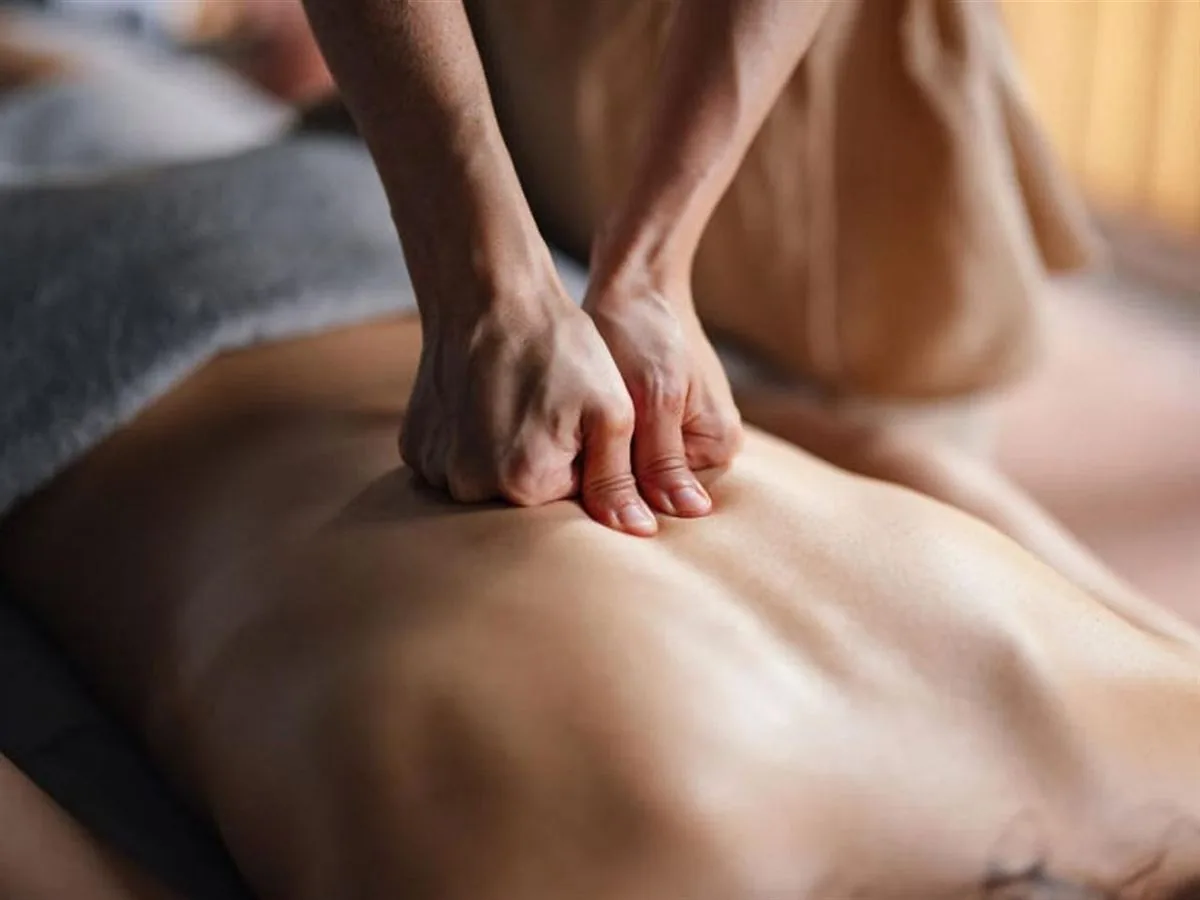 Aromatherapy massage with warm scented oil at Long Term Health Club Massage in Fresno CA